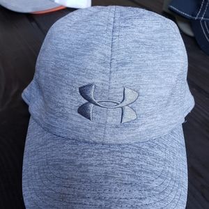 Men's hats lot of 4, Under Armor, Greg Norm